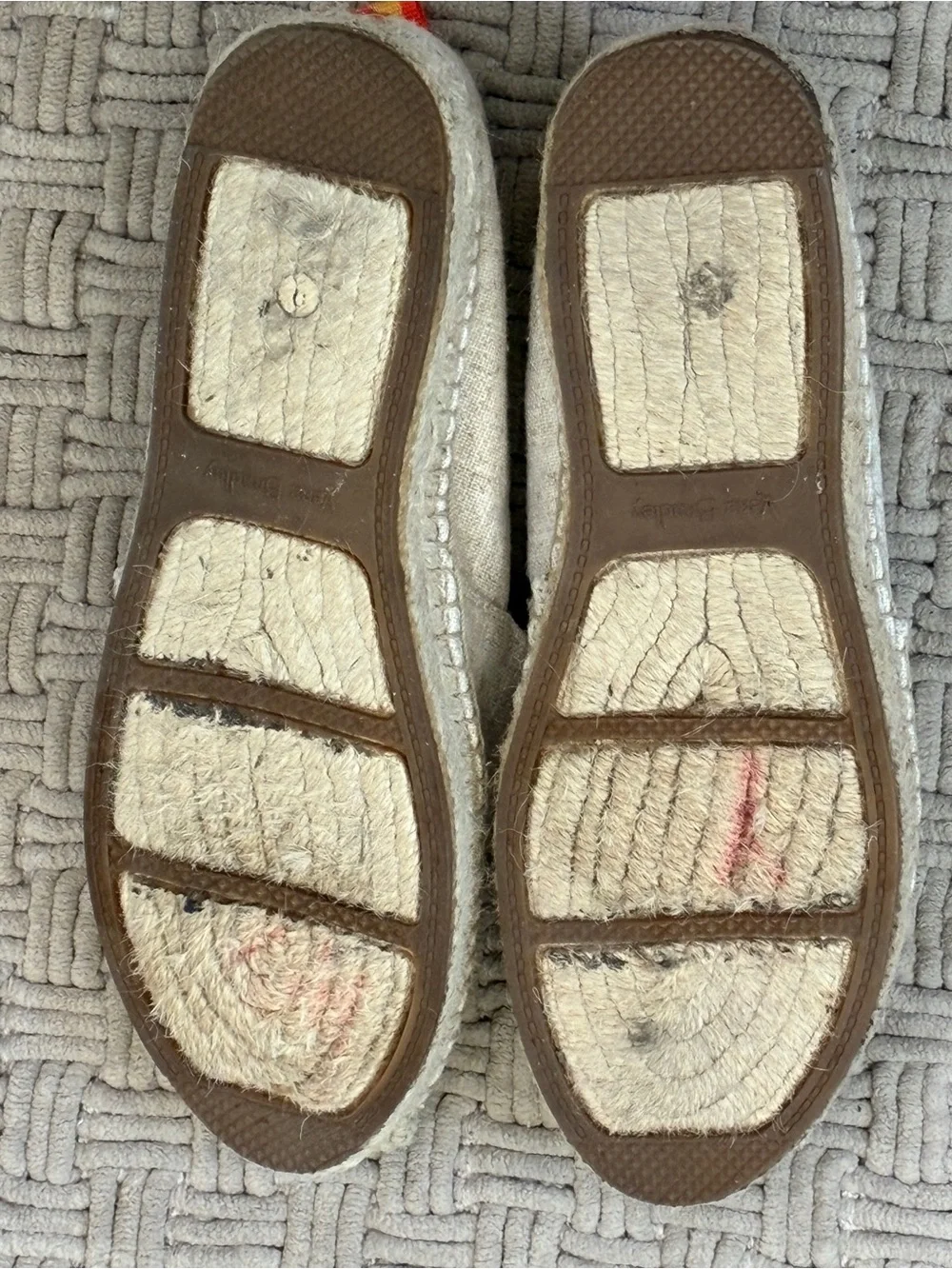 CUTE! Vera Bradley Sz 9 Embellished Espadrilles Slip Ons Dune Floral Flats
